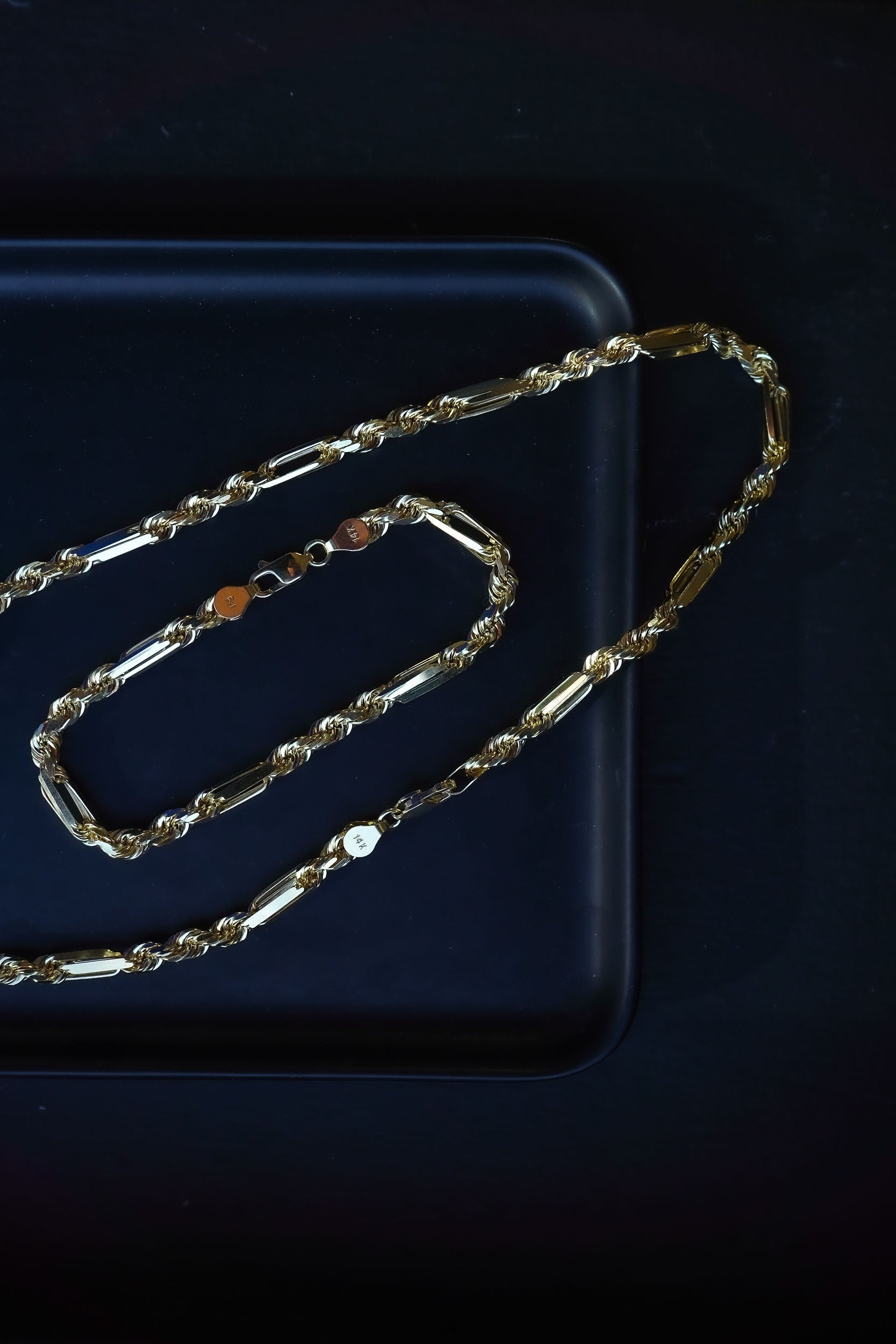 Premium Gold Chains for Men: Shop 14k, 18k, and 22k Gold