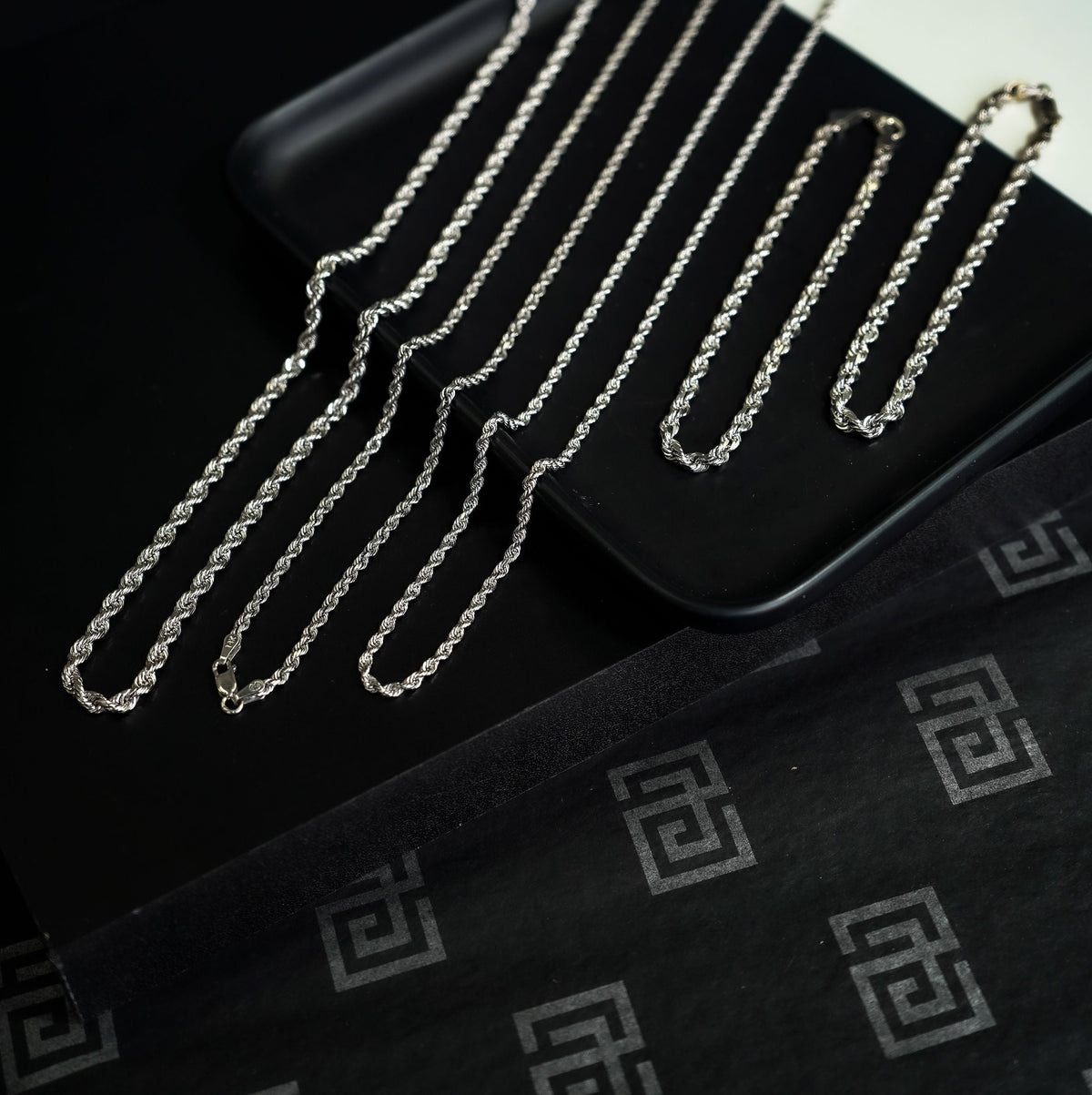 Platinum Jewelry for Men’s Solid Gold Chains