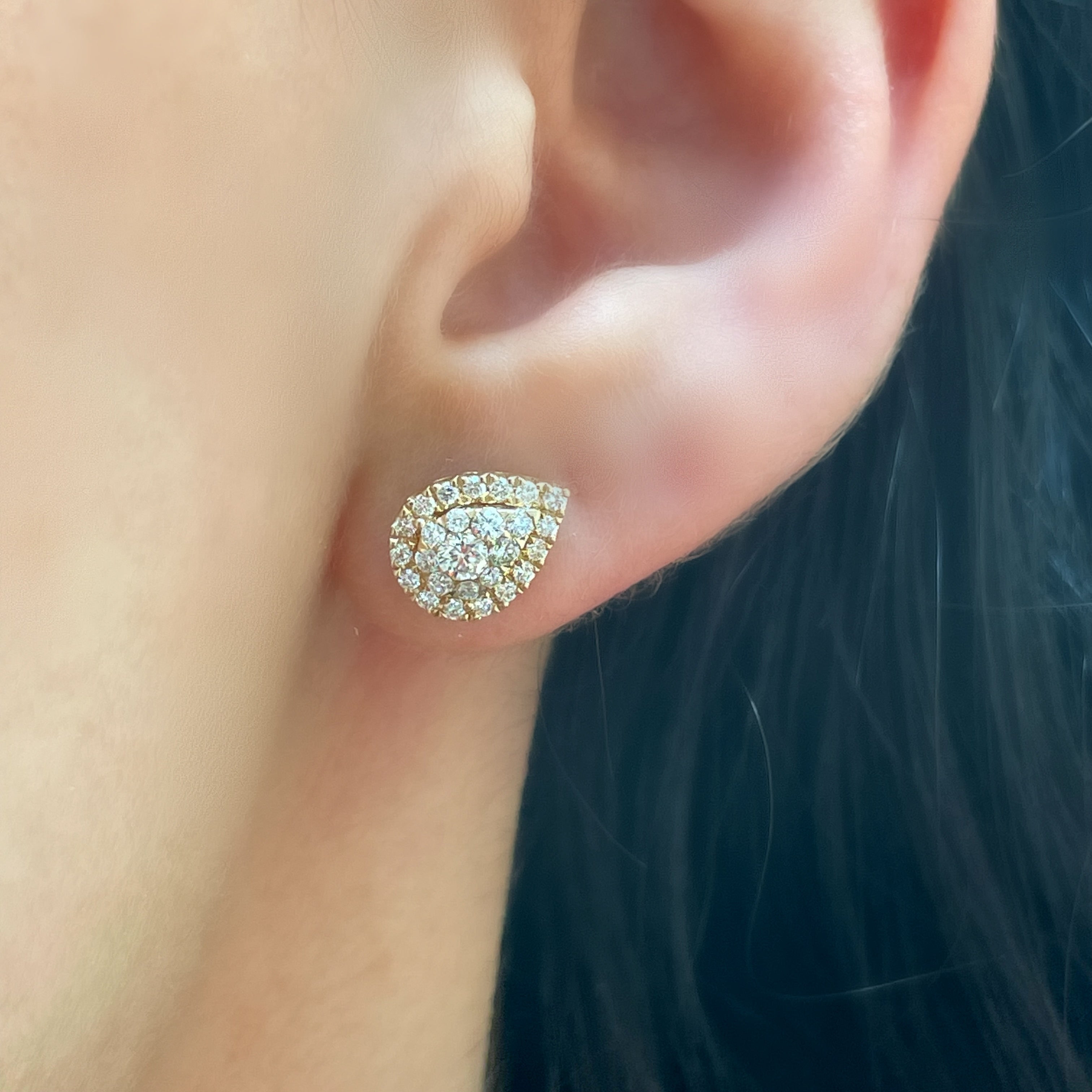 Pear Shaped Cluster Diamond Studs