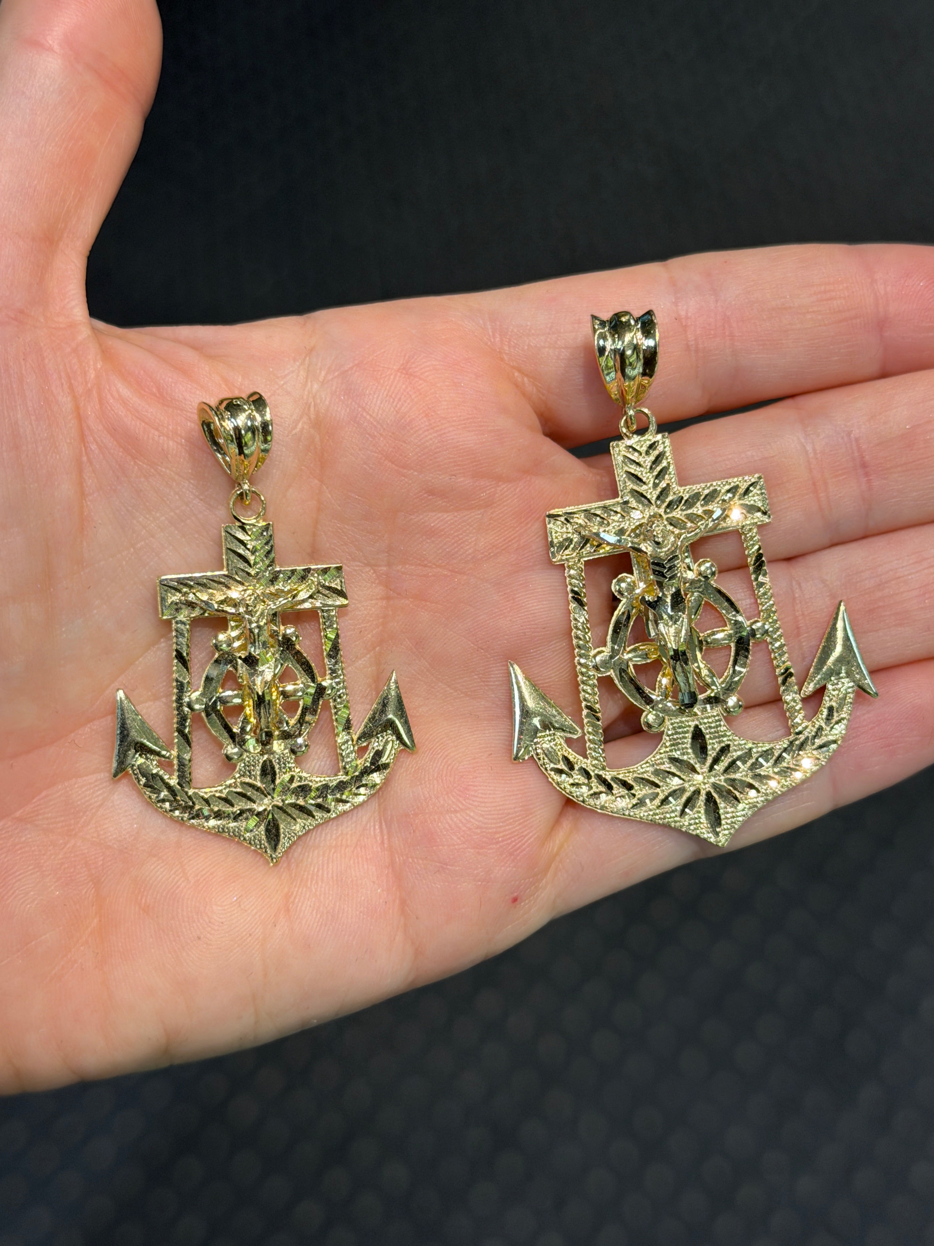 14K Antique Anchor Pendant