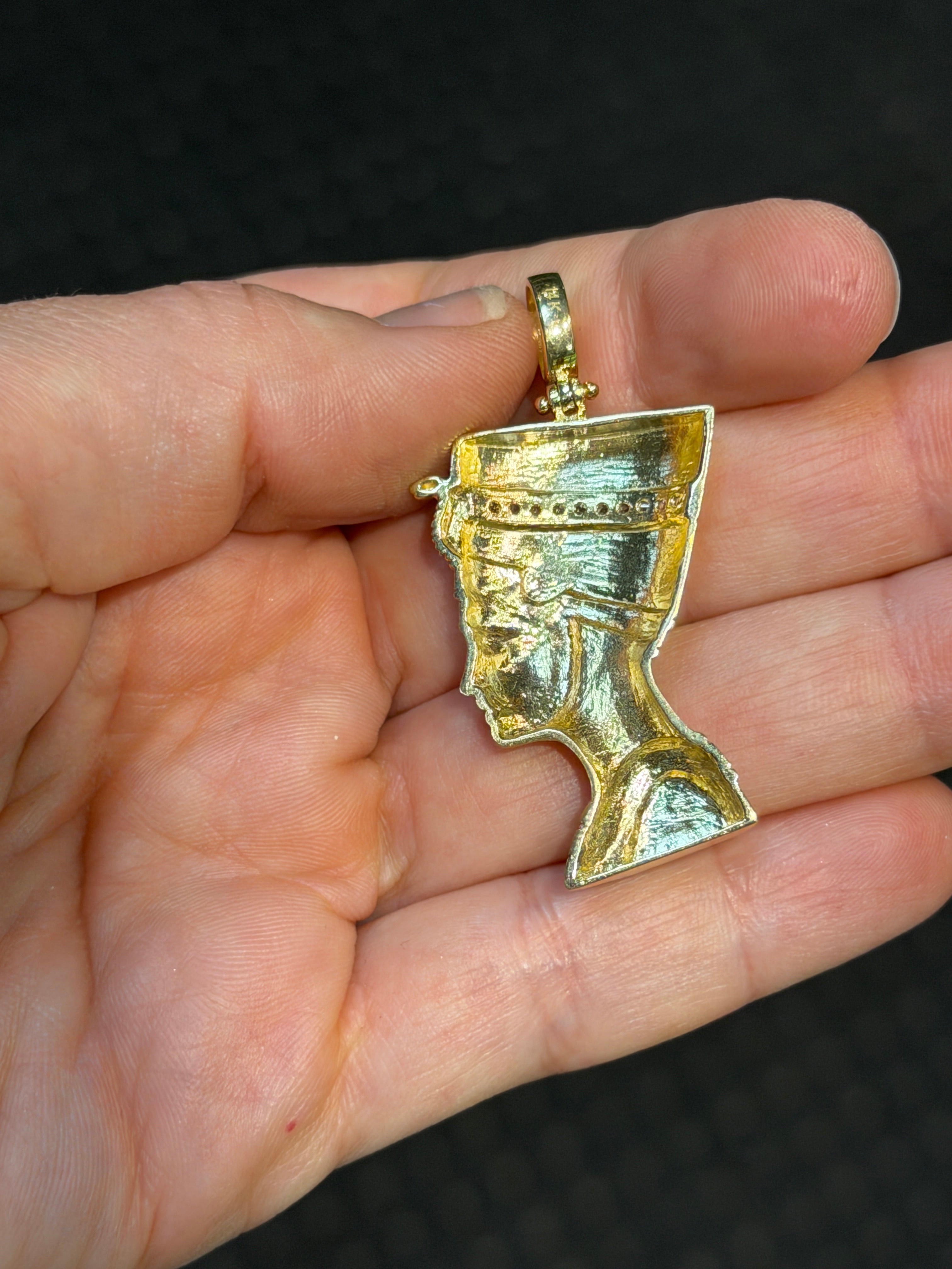 Nefertiti Pendant 14K Gold