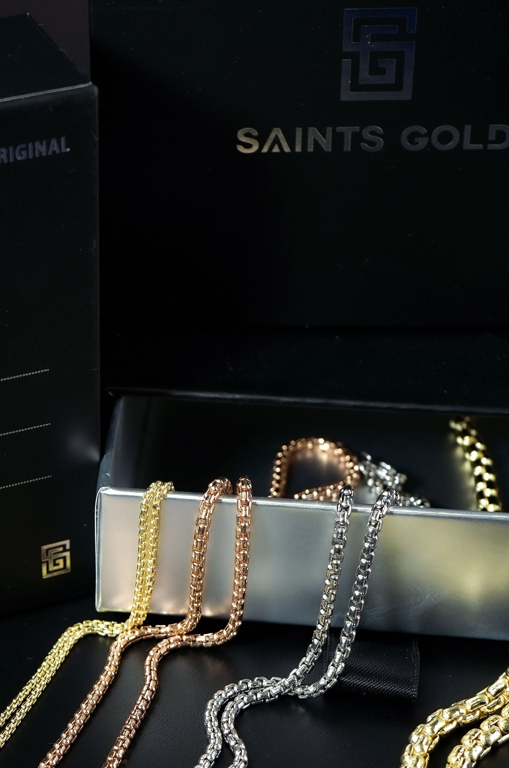 Elevate Your Style with Luxury Gold Chains for Men