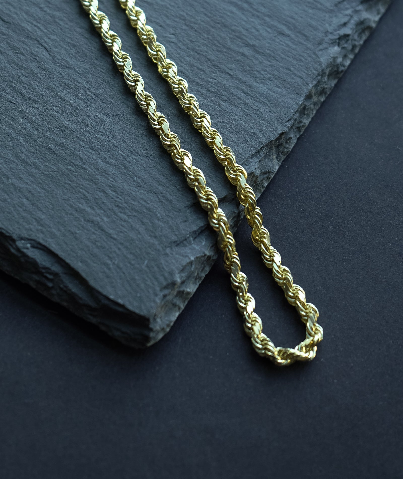 How to Pick the Right Rope Chain for You? [Video]