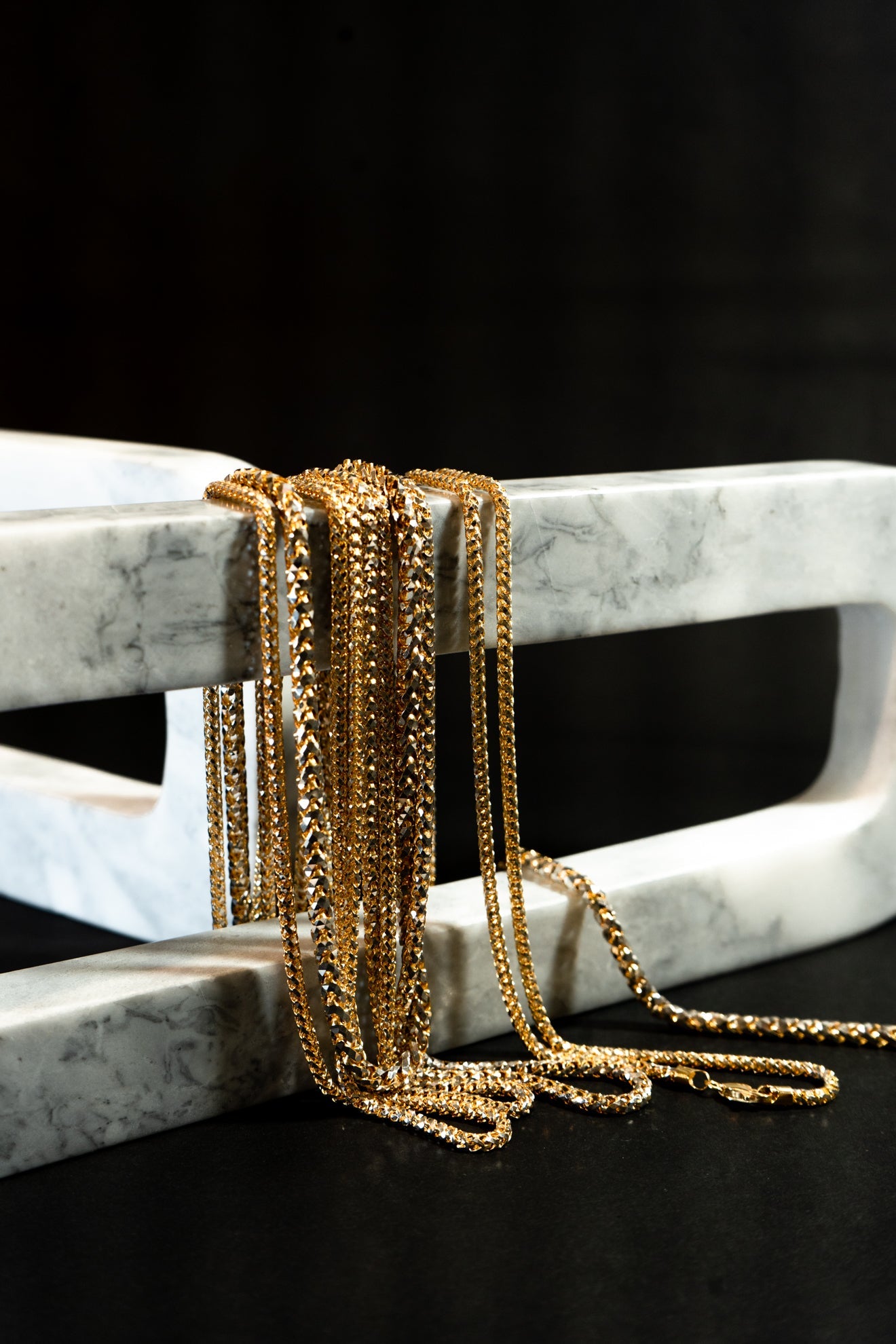 Why Buying Gold Chains is a Smarter Investment Than Buying Gold Bars