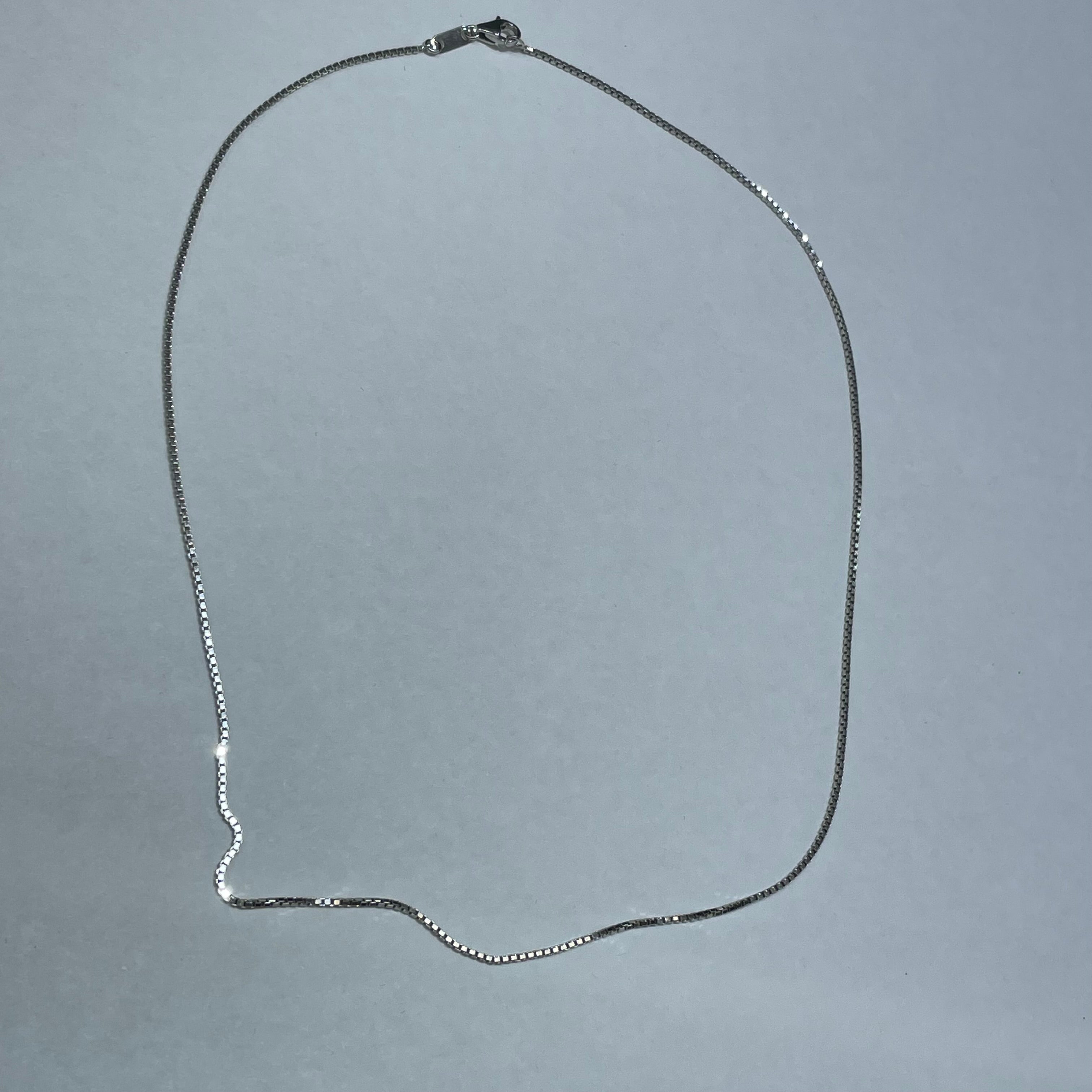 1.0MM Box Chain (Platinum)