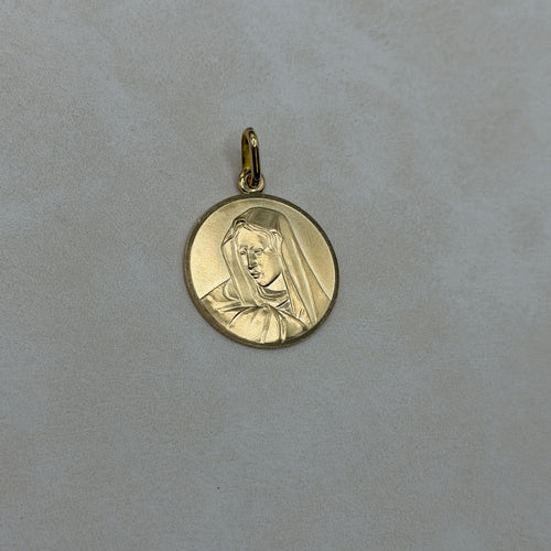 Mary Pendant 18K