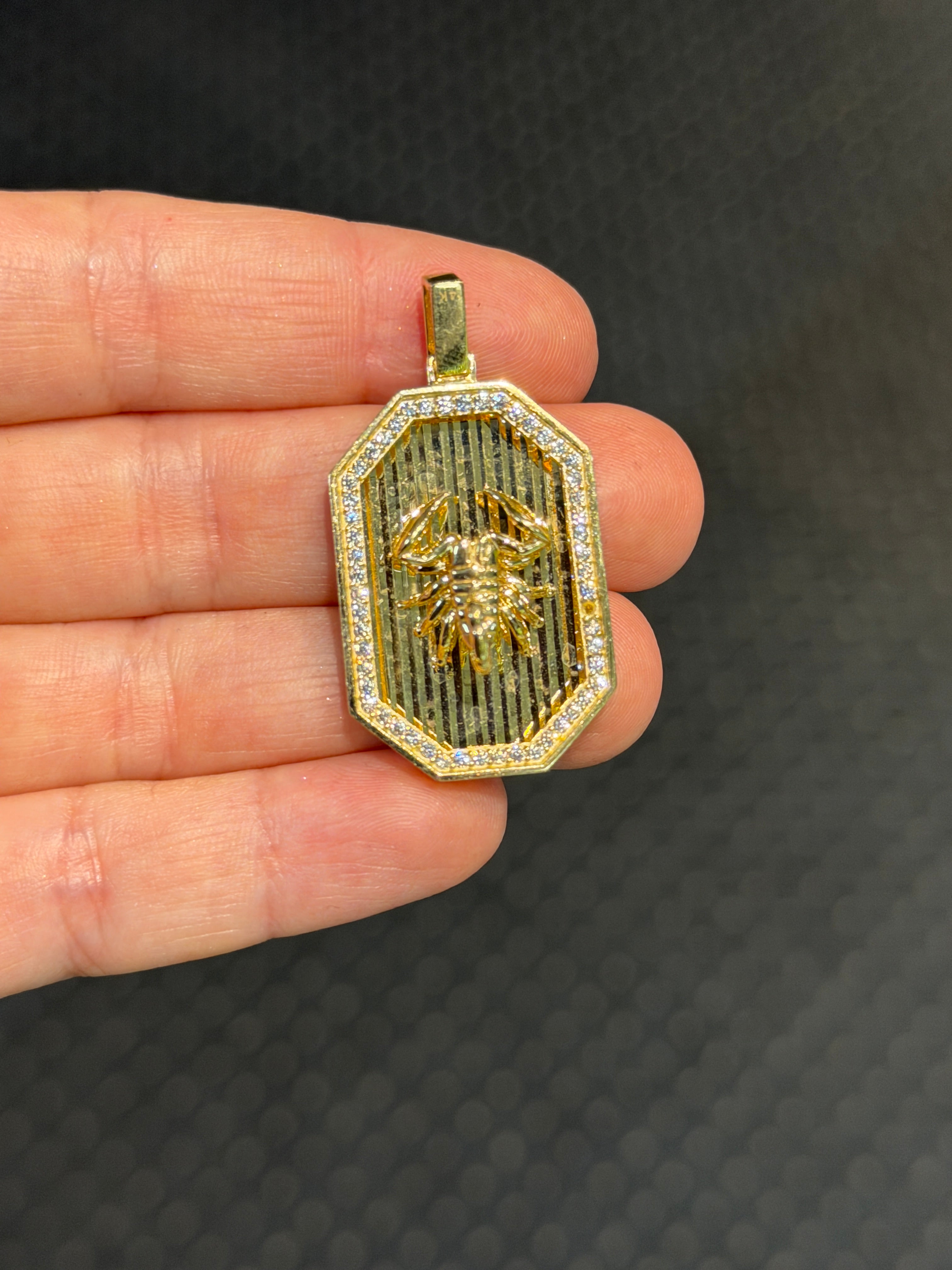 Dazling Octagon Scorpion 14K Gold