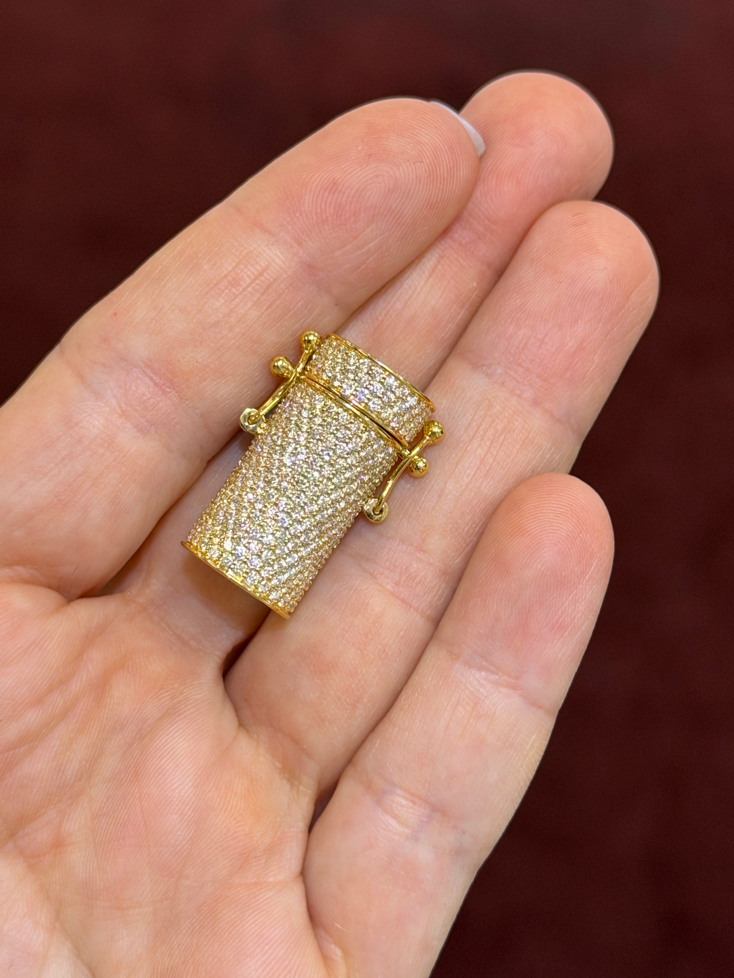 Minimalist Diamond Iced Out Barrel Lock