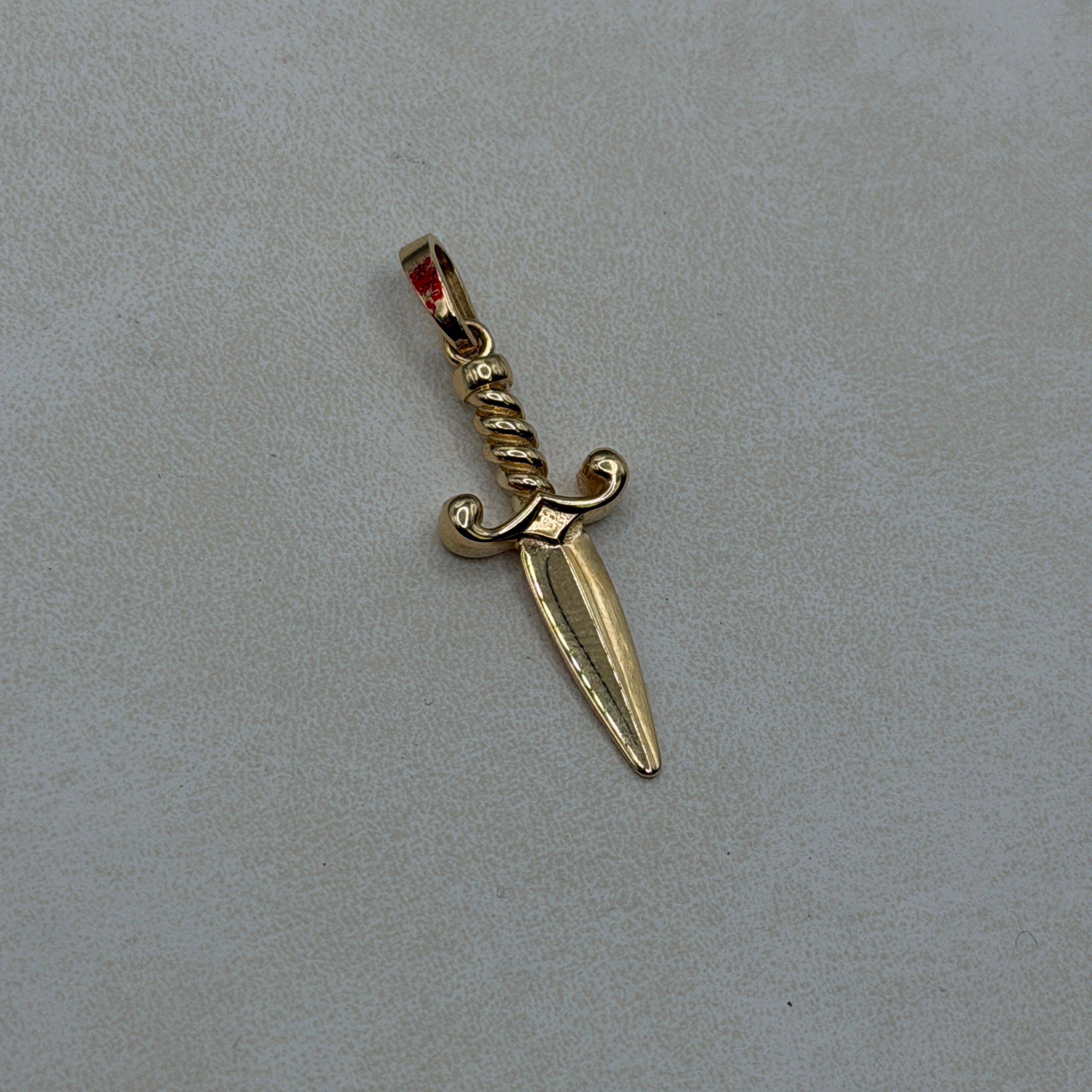 Micro Dagger 18K