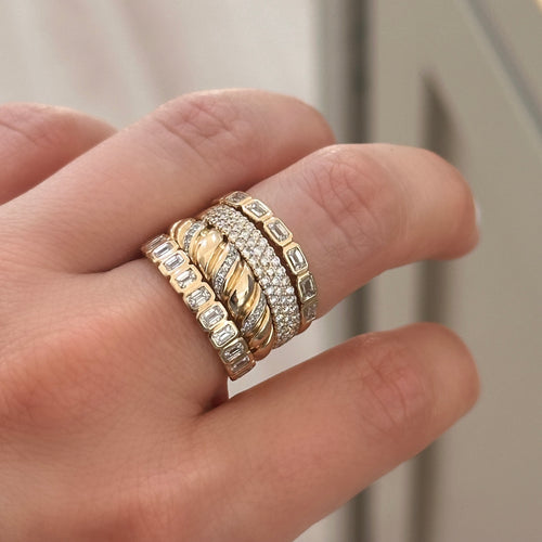 Upright Emerald-Cut Natural Diamond Ring