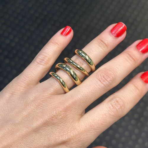 Solid spiral ring made in Italy
