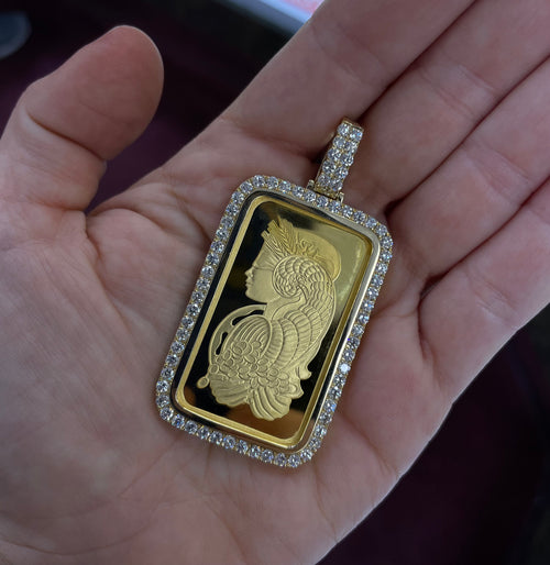 Credit Suisse 999.9 Pure Gold Pamp With Diamond Bezel