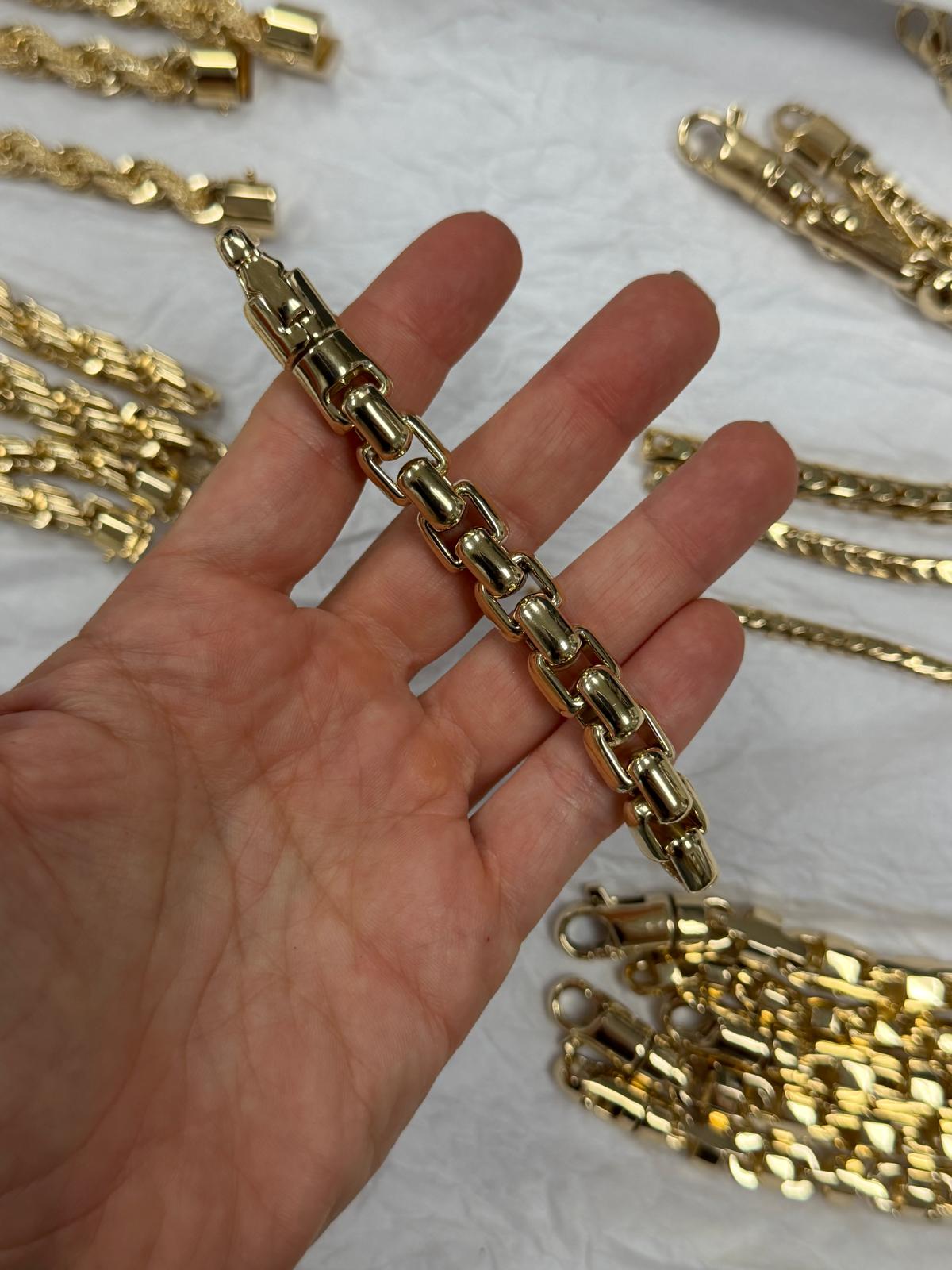 XL Rounded Box Chain (Made to Order)