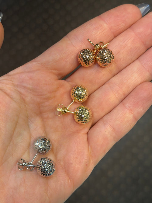 Diamond Cut Unisex Gold Studs