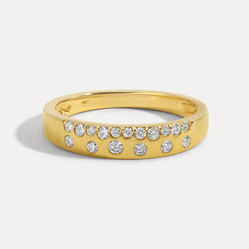 Natural Pavé Diamond Luminous Band Solid Gold