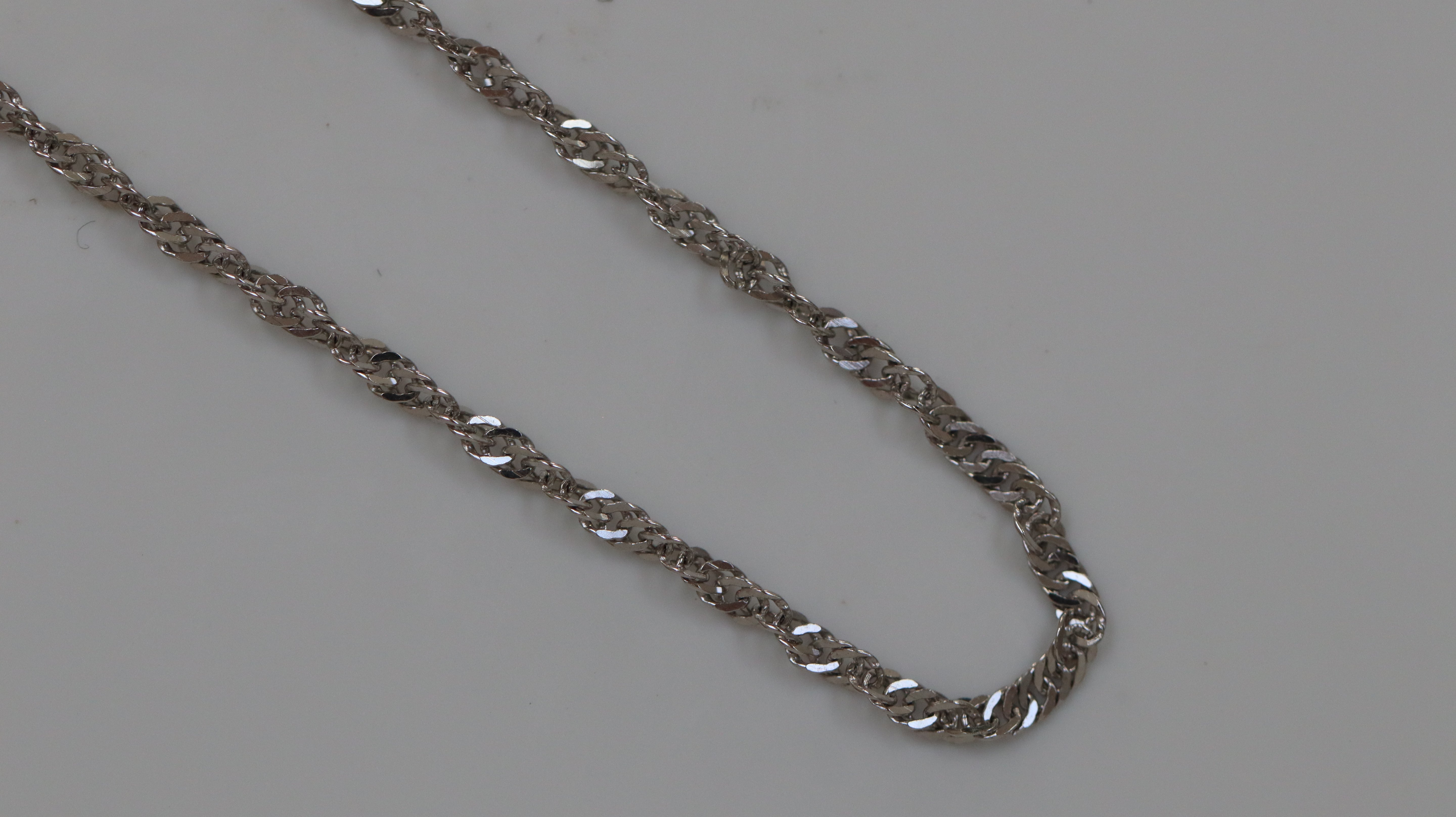 2.0MM Singapore Chain (Platinum) - Saints Gold Co.